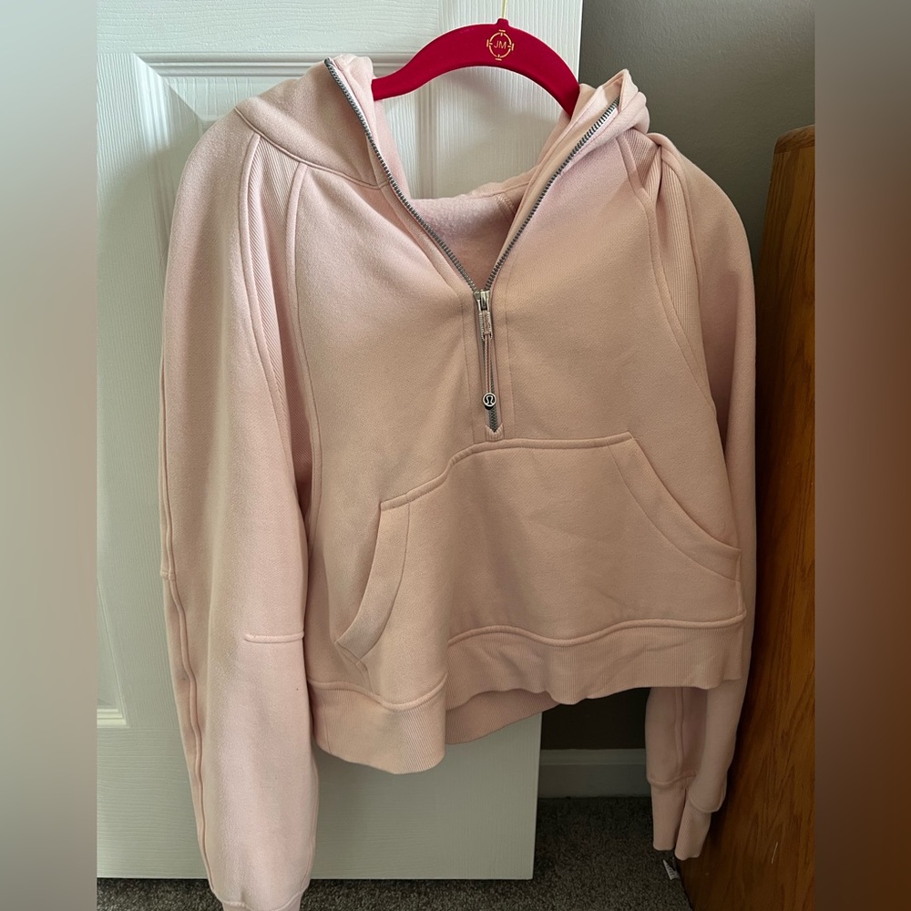 Lululemon hooded half scuba zip light pink size XS/S